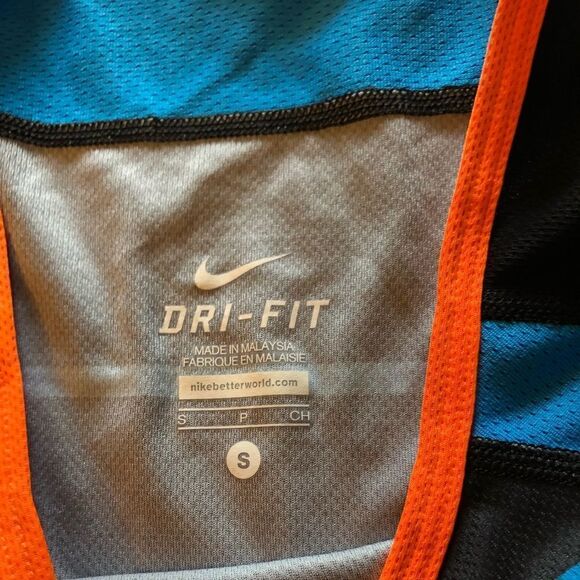 Nike Dri Fit Stretch Striped Shirt - Picture 4 of 4